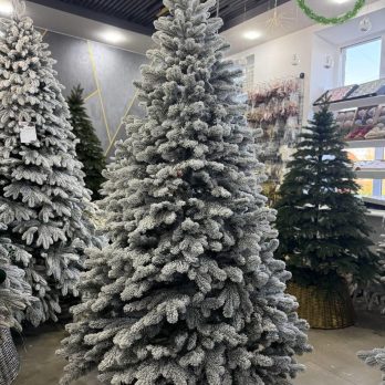 Лита засніжена ялинка “Фінська” на крабах 1.8м